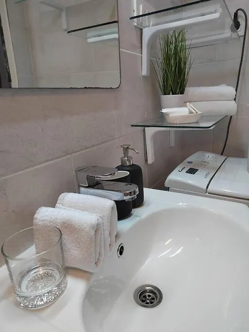 Studio Apartman Tadic 马图利